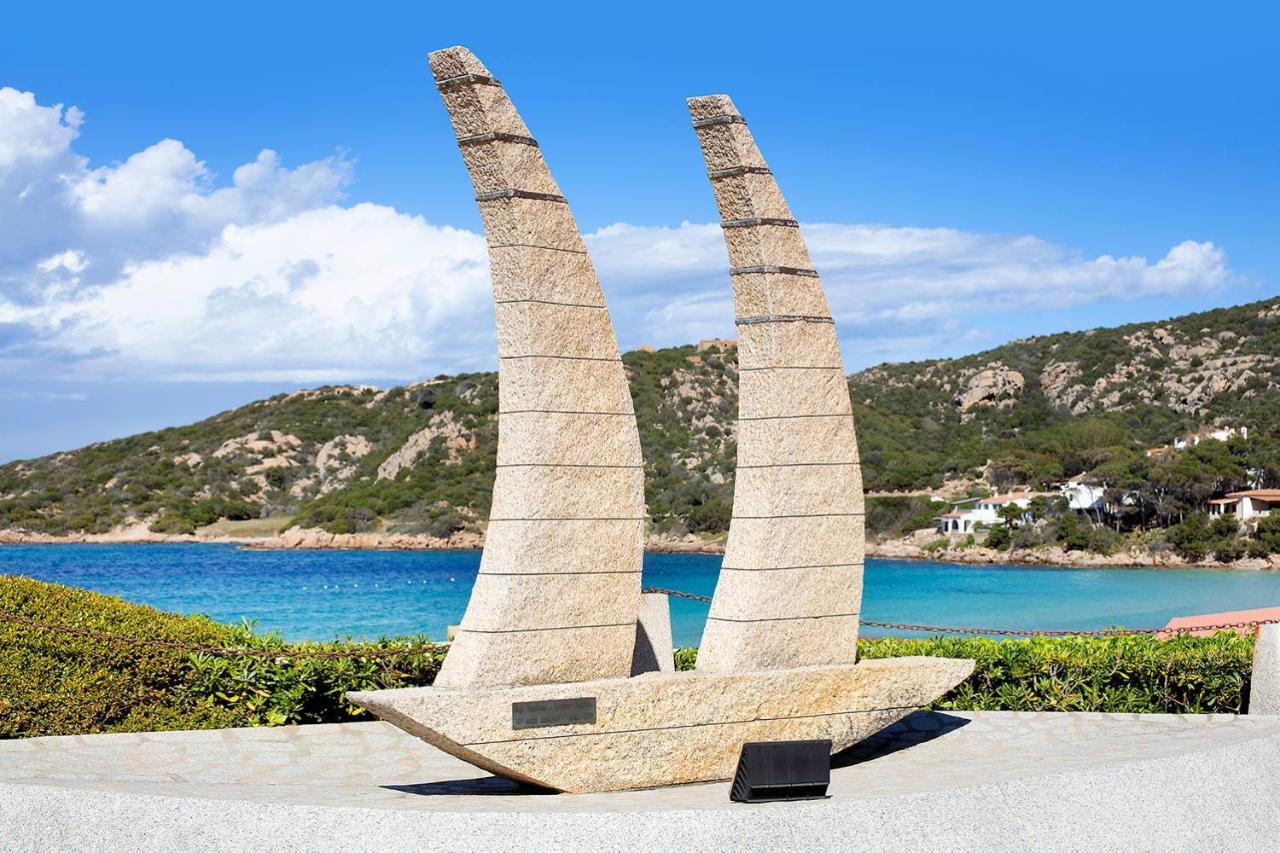 Club Esse Cala Bitta Hotel Baja Sardinia Exterior foto