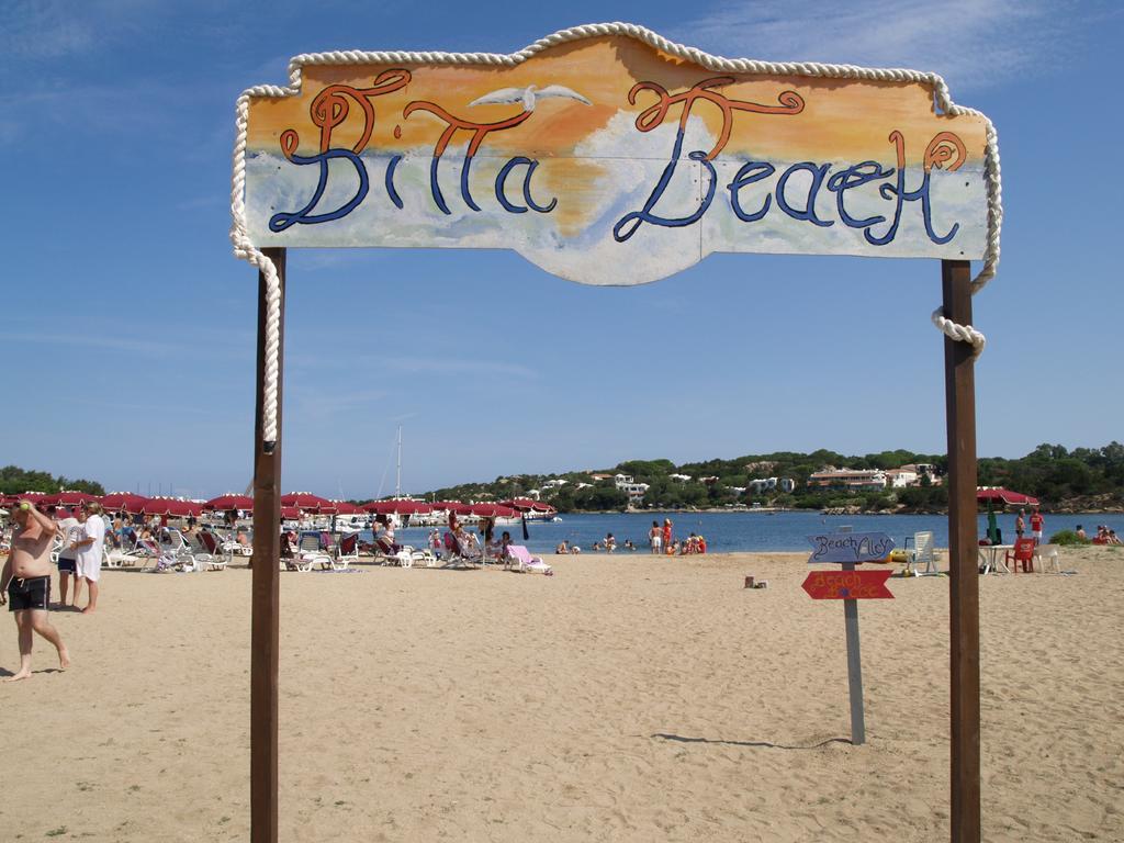 Club Esse Cala Bitta Hotel Baja Sardinia Exterior foto