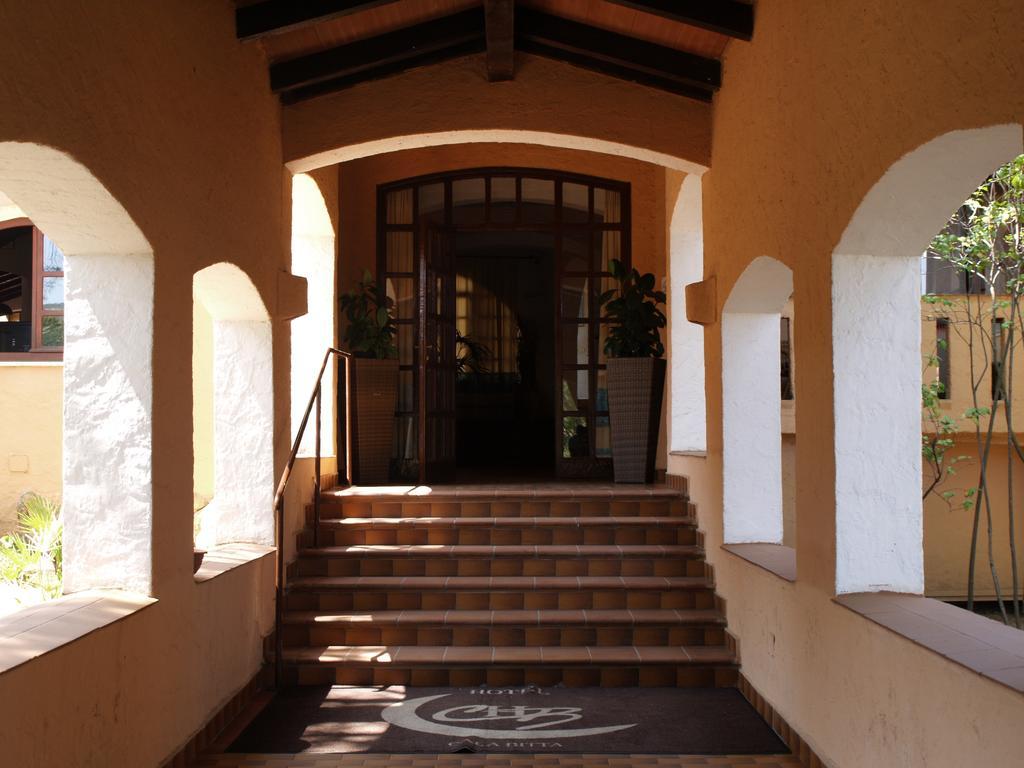 Club Esse Cala Bitta Hotel Baja Sardinia Exterior foto