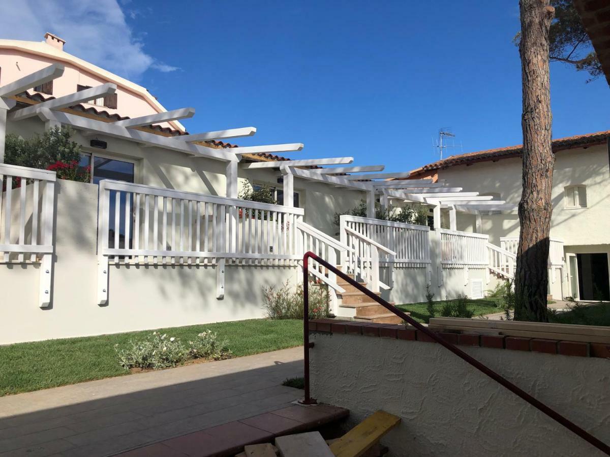 Club Esse Cala Bitta Hotel Baja Sardinia Exterior foto
